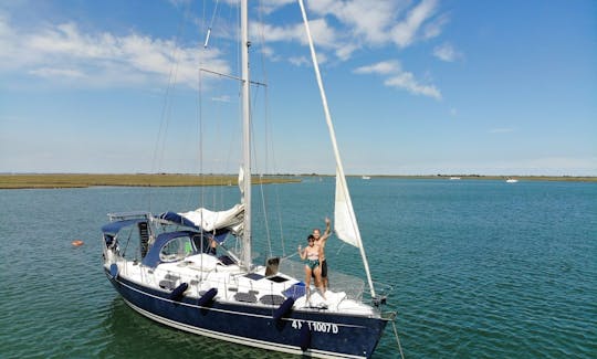 Captained Charter on 39' Sailing Sloop in Punta Sabbioni, Italy