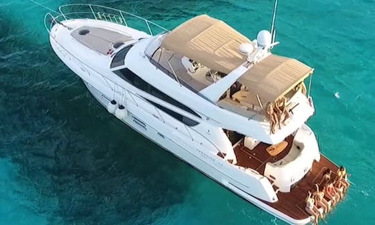 Princess 50ft Yacht Rental in Cancún, Quintana Roo