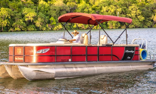 Lake Austin - Best of Texas - Captain Included
