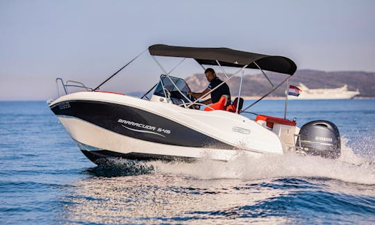 New Barracuda 545 Powerboat for rent in Split, Croatia