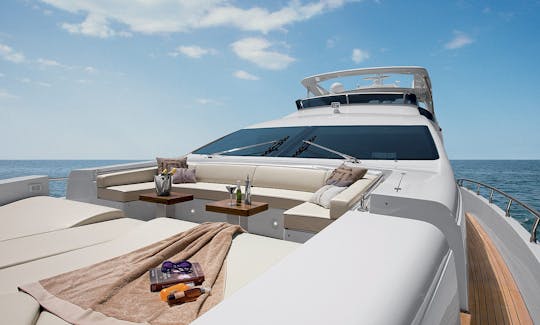 95' Azimut Mega Yacht Rental in Cabo San Lucas, Baja California Sur