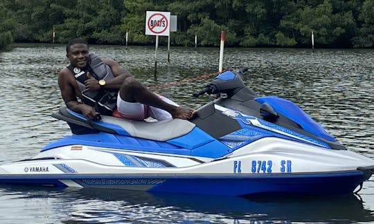 Location de jet ski Yamaha à Tampa Bay, en Floride