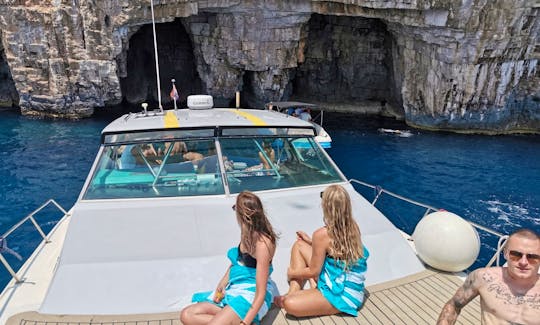 Daily tours with yacht from town Hvar