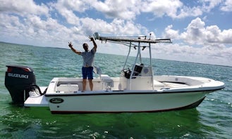 Charter this 21' Dusky Boat Holding 6 in Princeton, Florida