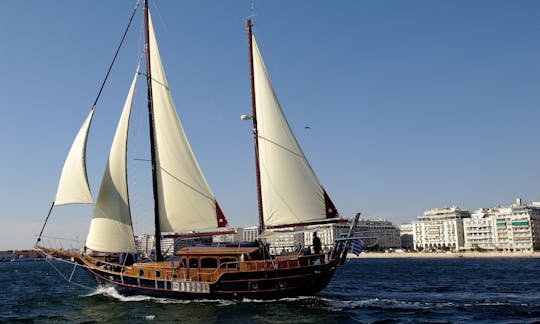 Amazing Sailing Experience in Lefkada Island - Sail to Ionian sea !