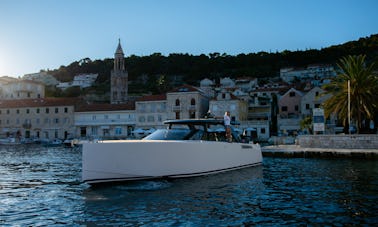 Colnago 45 ht - Passeios de lancha de luxo em Hvar