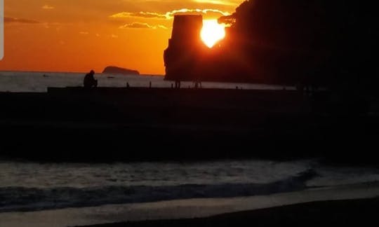 Vibrações do pôr do sol em Positano! Informe-se agora sobre o Sunset Tour de 2 horas!