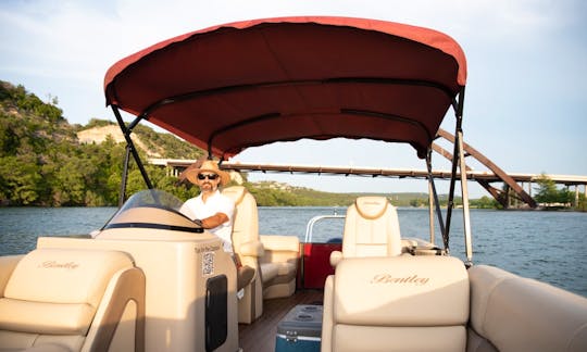 Lake Austin Boat Rental 😎 Pristine Pontoons