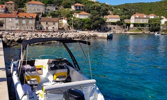 Speedboat tour in Dubrovnik, Croatia