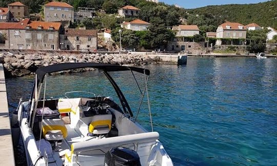 Speedboat tour in Dubrovnik, Croatia