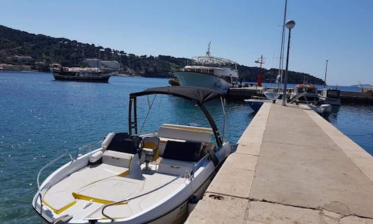 Speedboat tour in Dubrovnik, Croatia