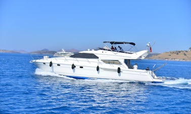 8 Person Motor Yacht for Rent in Muğla, Turkey