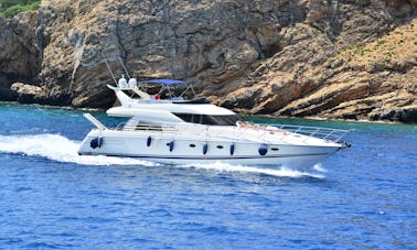 65' Dream of Angel Power Mega Yacht Charter em Mugla