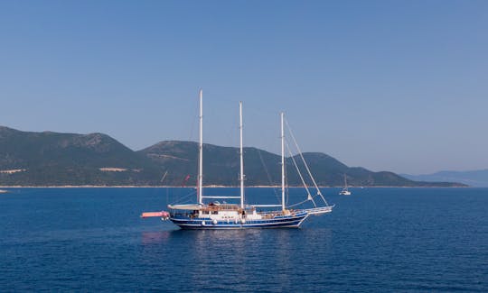 Charter 100' Sailing Gulet for Large Group from Tourlos!