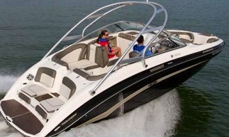 24' Yamaha 242 S Limited Bowrider Rental in Valley View, Texas