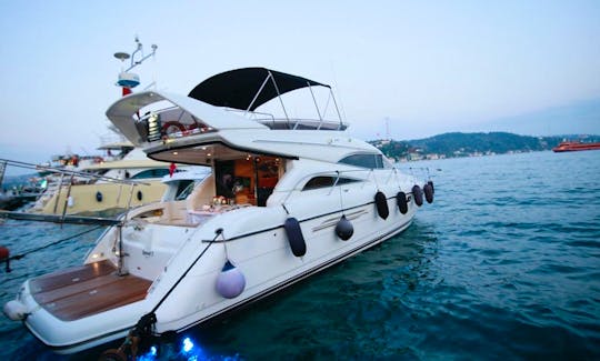 Gorgeous 14 Person Motor Yacht in İstanbul, Turkey