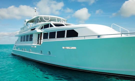 107' Broward Power Mega Yacht in Destin, Sandestin, Santa rosa beach, Florida