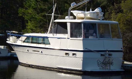 Mind blowing Classic 70s Yacht for your enjoyment!