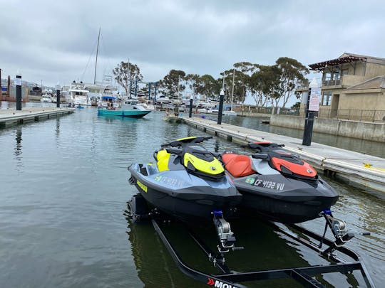 Jet Ski Excellence: Quality, Safety, and Top-Notch Service in Laguna Hills!