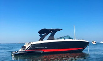 Amazing Chaparral 13 Person Powerboat for Rent in Setúbal