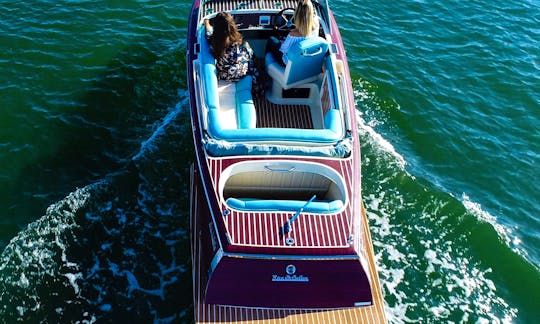 Luxury Electric Boat cruise around Newport Beach, California