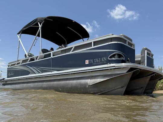 Tumbona cuádruple Avalon 2022 Tri-toon Lake Austin