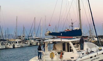 Explore the Ventura coast in style with this 43' Leopard sailing catamaran!