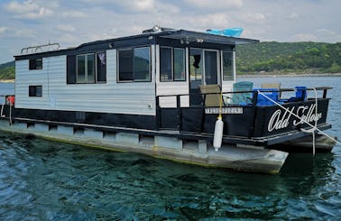 35' Custom Houseboat for overnight use on Lake Travis