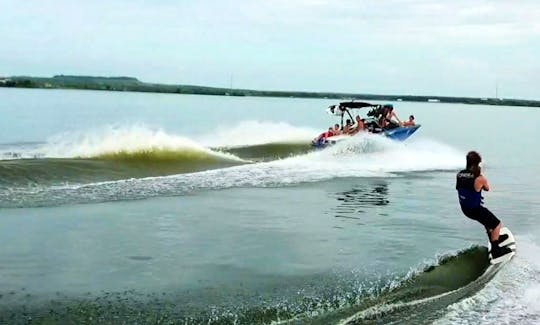 Learn Wakeboarding, and Wakesurfing from an Industry Professional!