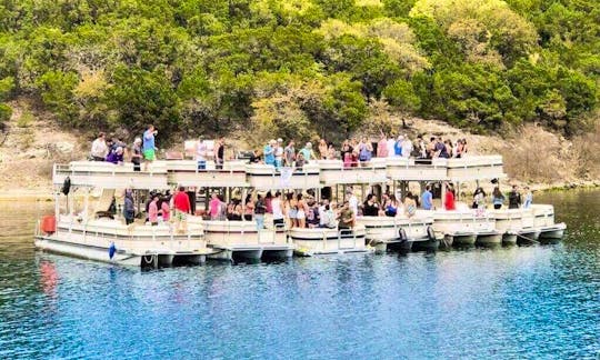 Tritoon Party Boat for 20 People in Austin, Texas