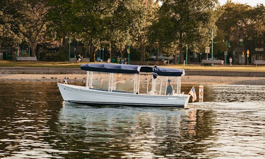 Rent 21' Duffy Electric Boat in Kirkland, Washington