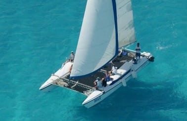 36' Sailing Catamaran for private catamaran cruise to Isla Mujeres