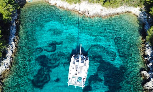 Charter the Mala Lagoon 570 Cruising Catamaran in Babino Polje, Croatia