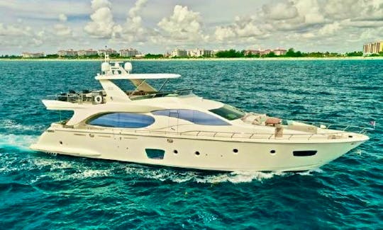 85 Azimut - Luxury Motor Yacht in South Florida