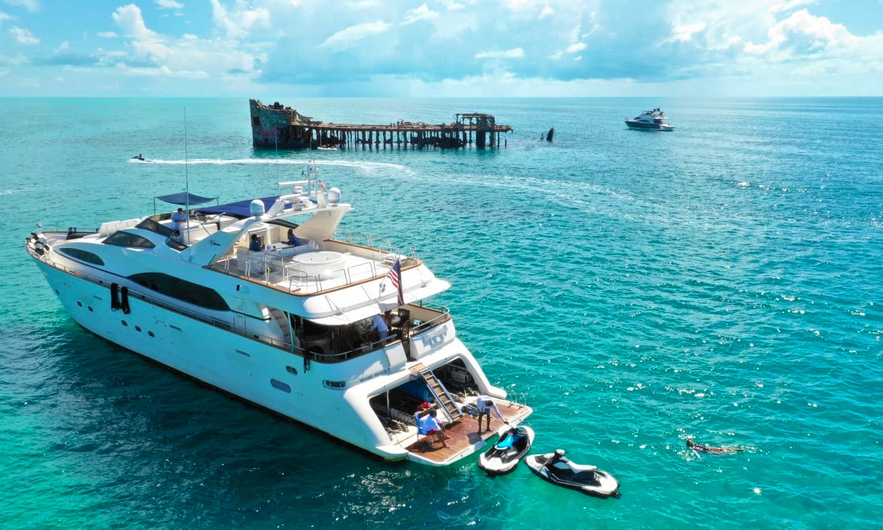 Charter this Huge 100' Azimut Mega Yacht / Jet Ski + Jacuzzi included