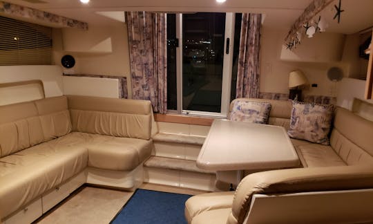 Spacious Luxury Motor Yacht Rental in Washington DC