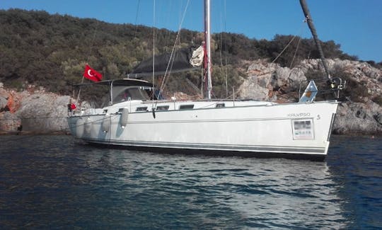 Beneteau Cyclades 43.4 Sailing Charter in Muğla, Turkey!