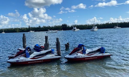 Flawless Yamaha EX Sport Waverunner en alquiler en Miami Beach