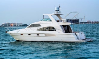 Luxurious 60ft Yacht in Dubai- Best Cruise Experience