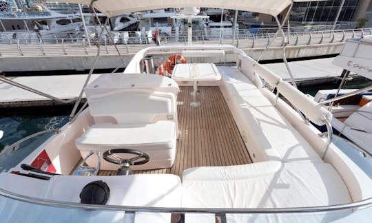 Luxury Yacht Charter in Dubai holds up to 10 people