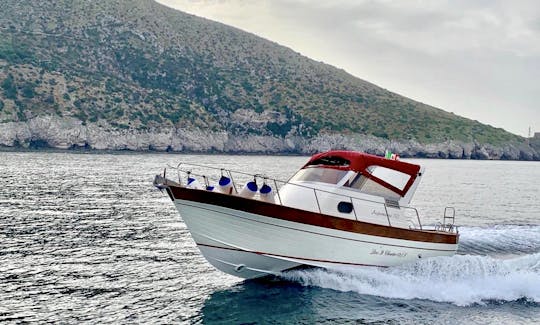 28ft Acquamarina Gozzo for Capri Tour