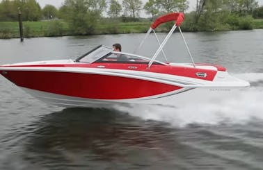 Best Boat Around! Powerful and Clean Glastron GT185  8 Seater