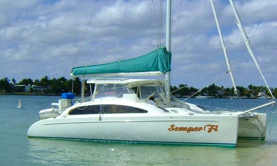Maine Catamaran Charter in Placencia, Belize