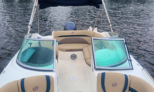 Rent this Powerboat with 150 Hp Yamaha Outboard in Aventura