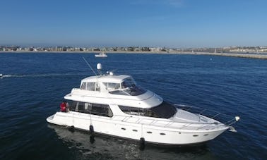 Aluguer de iates a motor Carver 60 para 12 pessoas em Marina del Rey, Califórnia