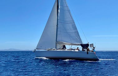 40' Delphia Sailing Yacht Charter for 10 People in Marsala, Sicilia
