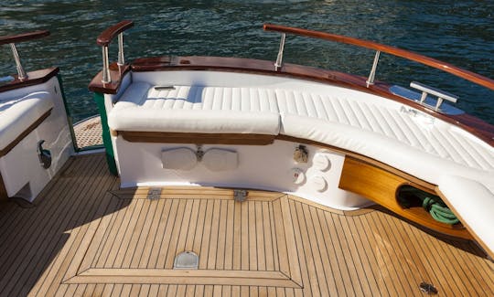 Amazing 32 Open Cruise Gozzo Boat Rental in Piano di Sorrento, Campania