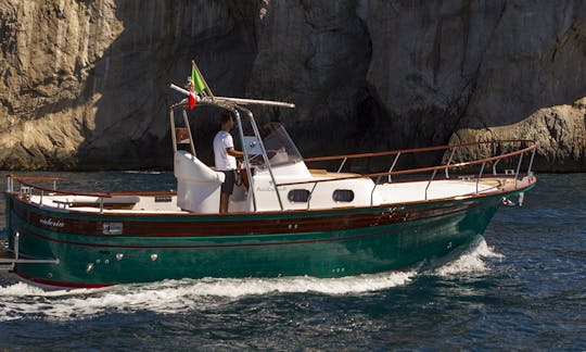 Amazing 32 Open Cruise Gozzo Boat Rental in Piano di Sorrento, Campania