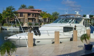 Cruise in Style on a 2001 Cruisers 4450 Motor Yacht! Privacy and Luxury