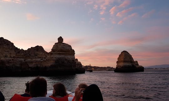 Private Sunset Boat Tour to Ponta da Piedade in Lagos, Algarve